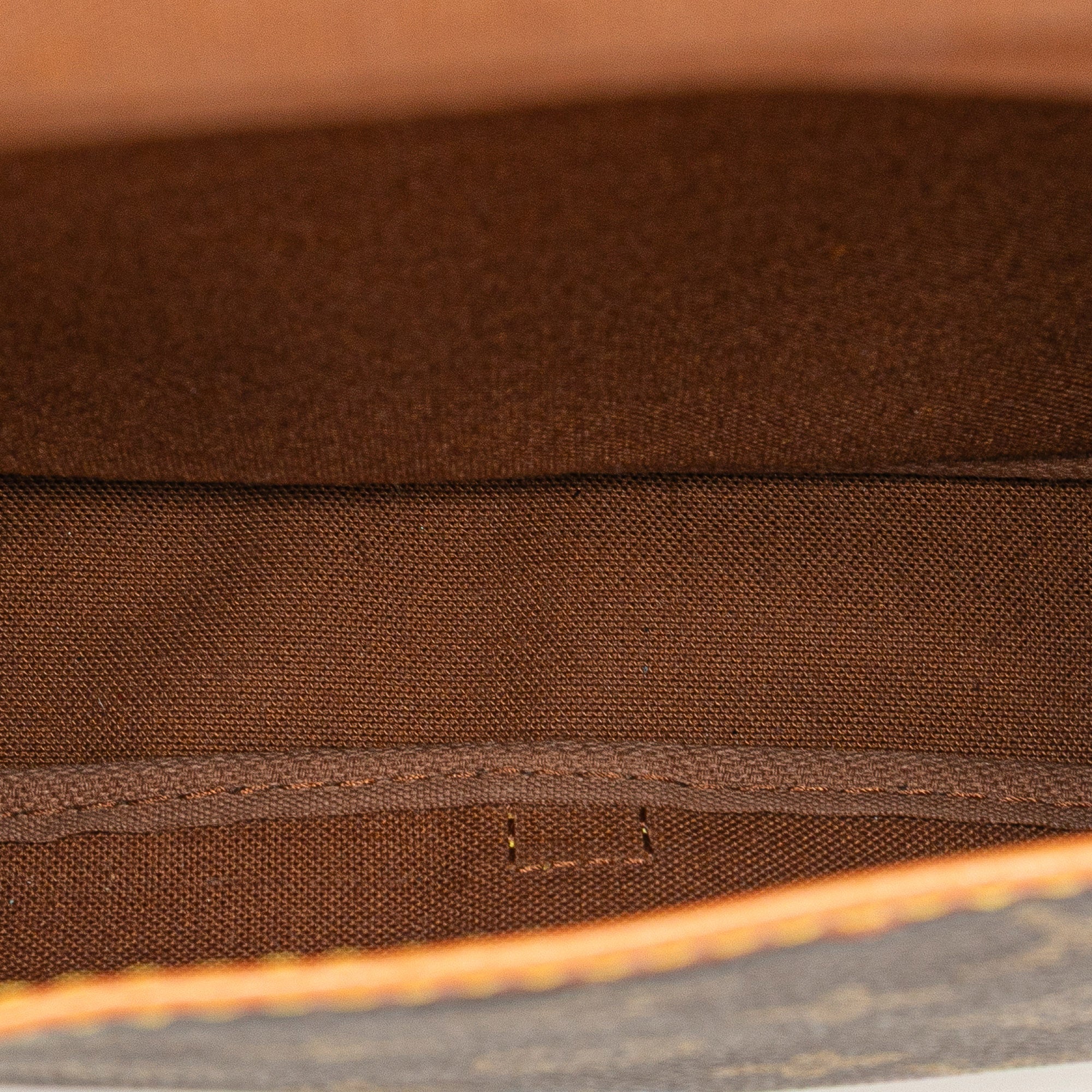 Monogram Saumur 30
