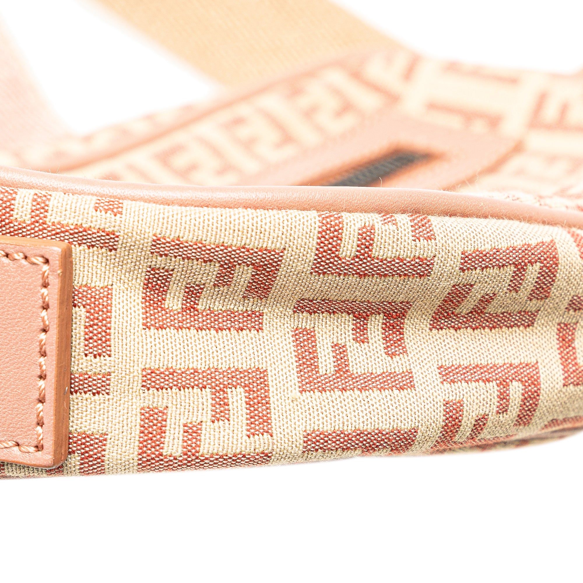 Zucchino Canvas Crossbody