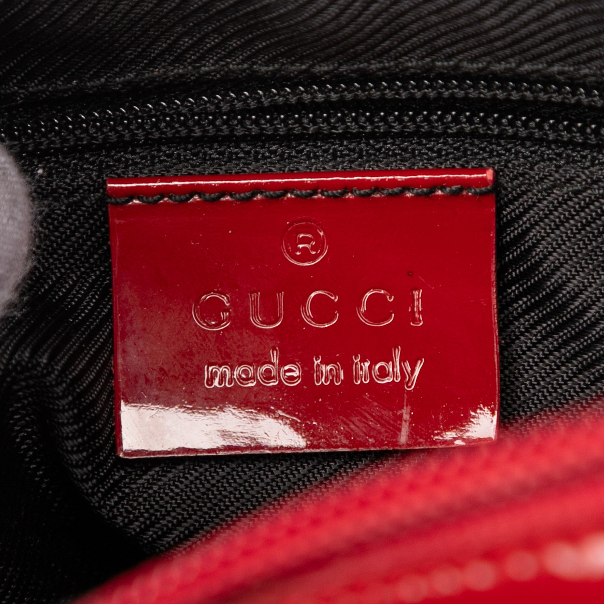 GG Canvas Shoulder Bag