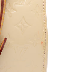 Monogram Vernis Brea MM