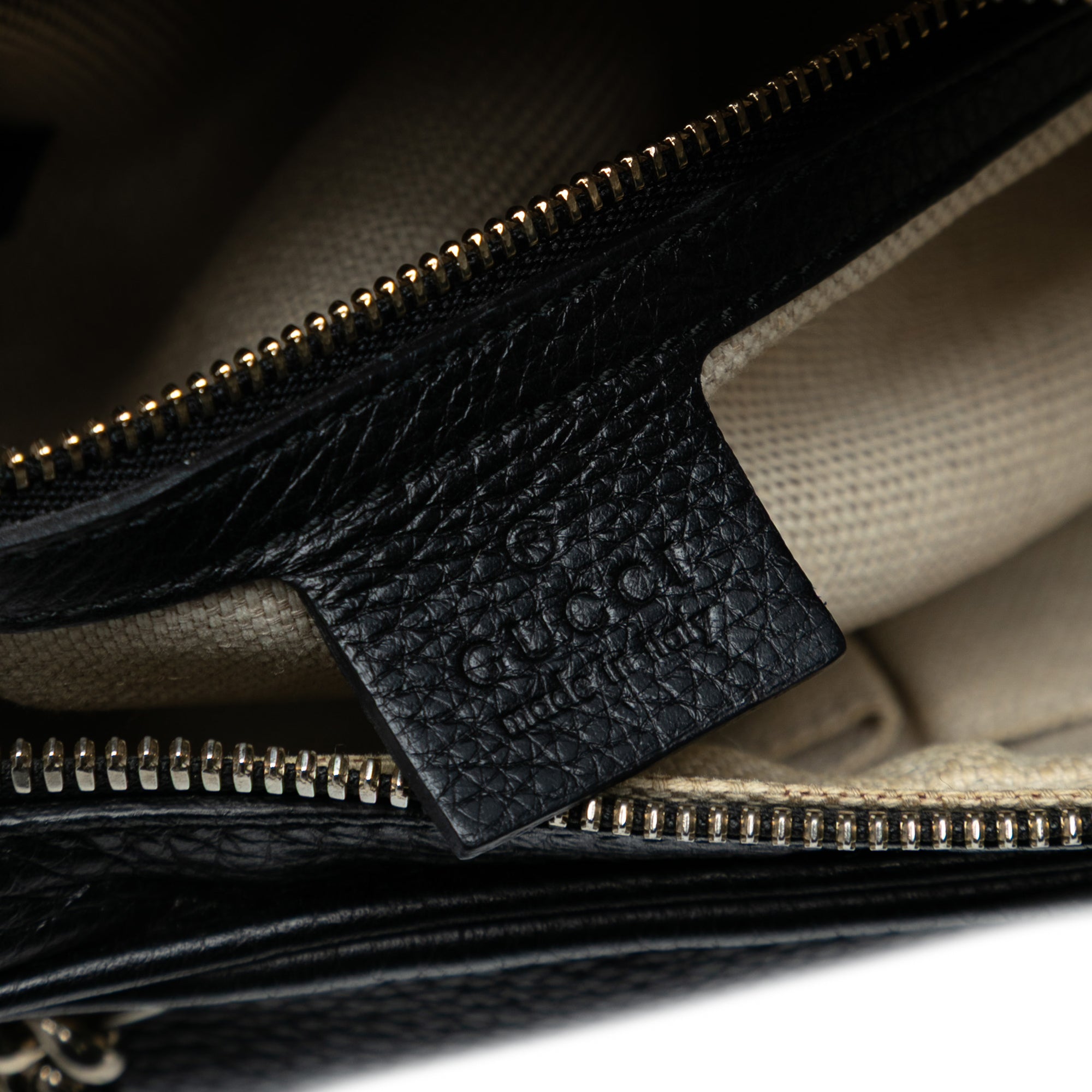 Pebbled Leather Soho Chain Zip Shoulder Bag