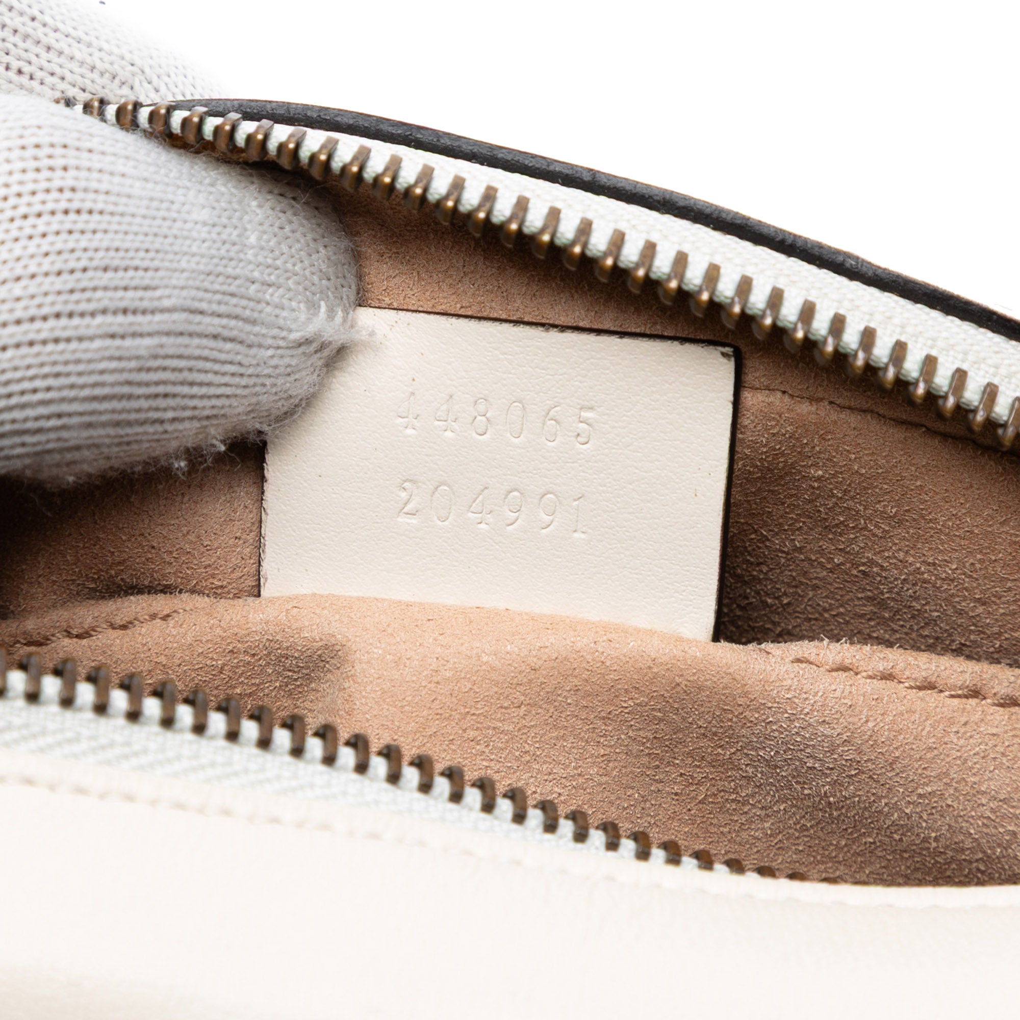 Mini GG Marmont Matelasse Leather Crossbody