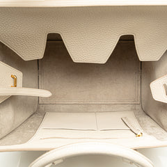 Small Grained Calfskin Tie Knot Handbag