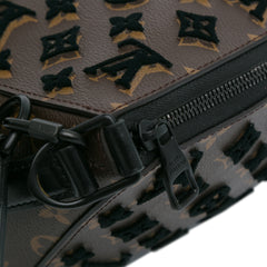 Monogram Tuffetage Triangle Messenger_7