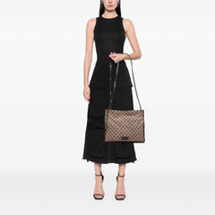 GG Canvas Messenger Bag 
