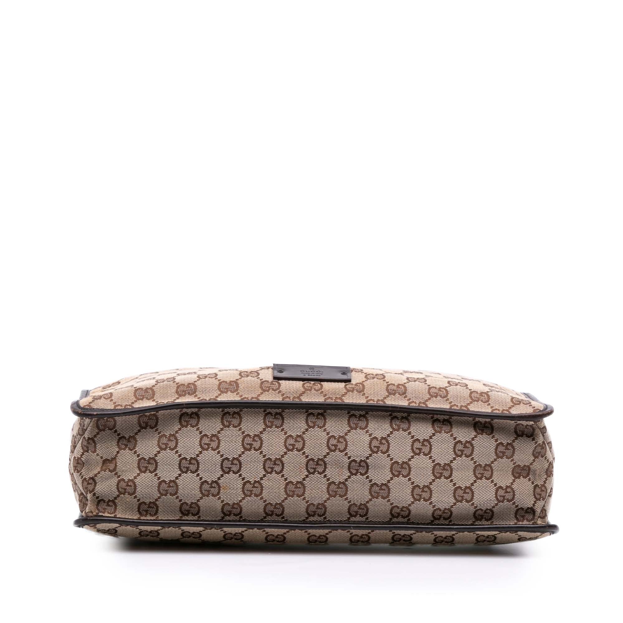 GG Canvas Messenger Bag 
