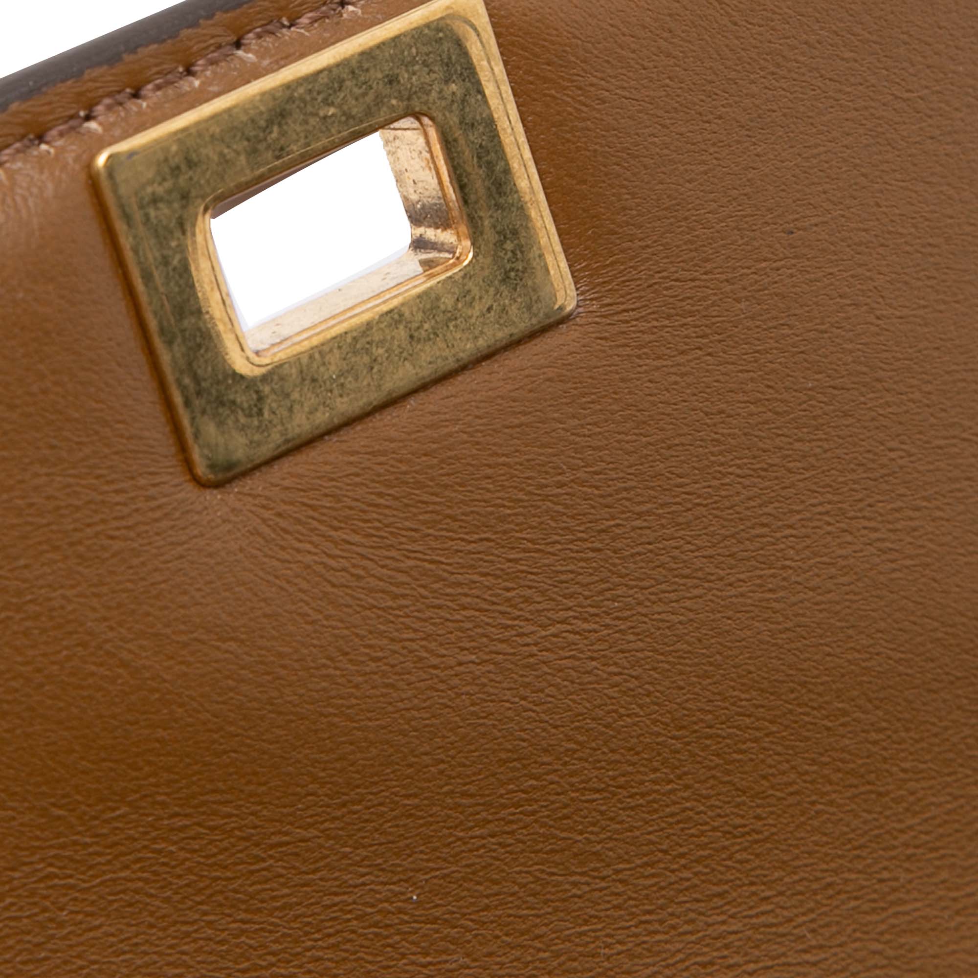 Teen Calfskin Classic Box