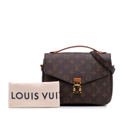 Monogram Pochette Metis