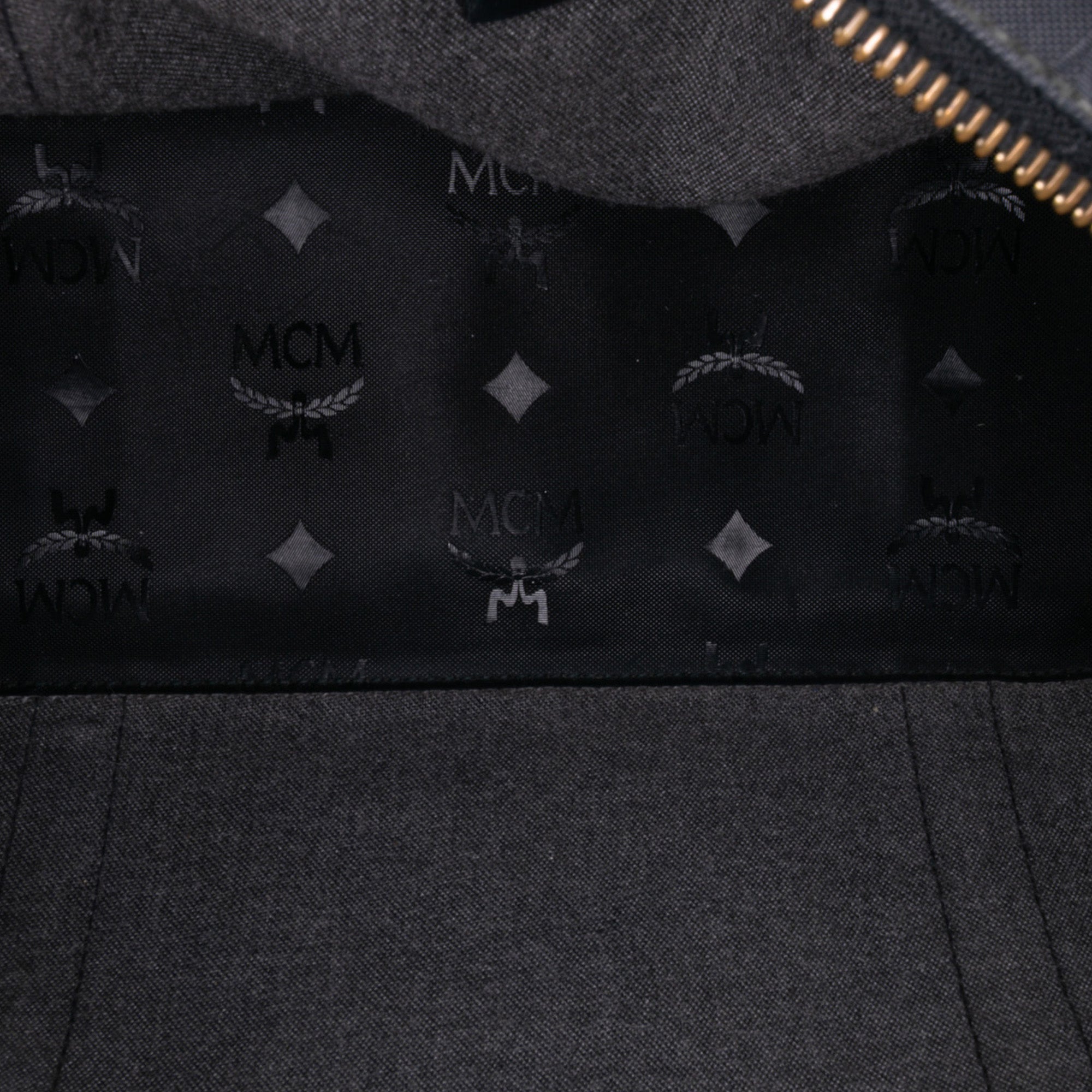 Visetos Nylon Shoulder Bag