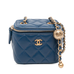 Mini Quilted Lambskin Pearl Crush Vanity Case With Chain