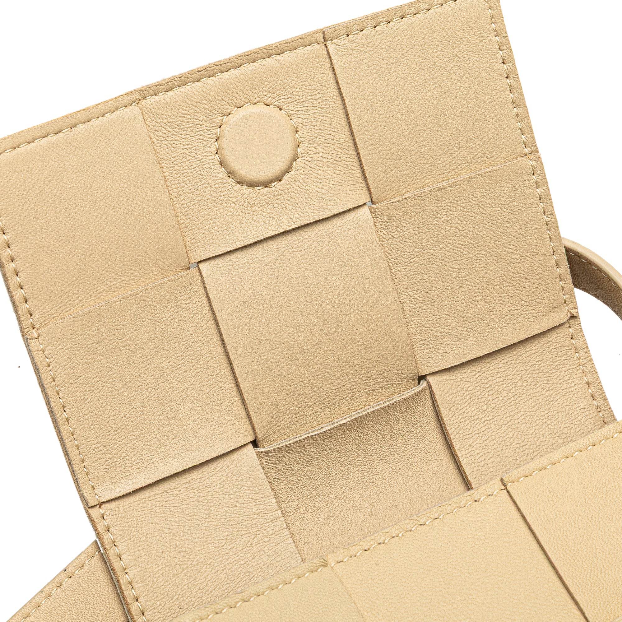 Candy Nappa Intrecciato Cassette Crossbody