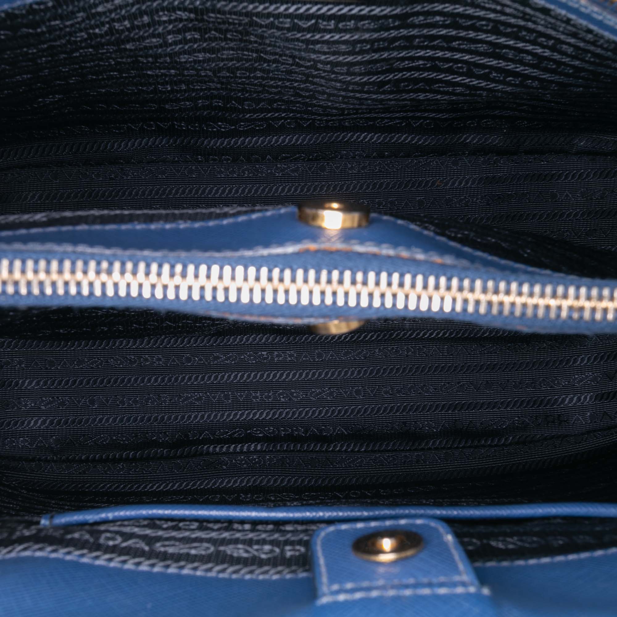 Medium Saffiano Lux Galleria Satchel