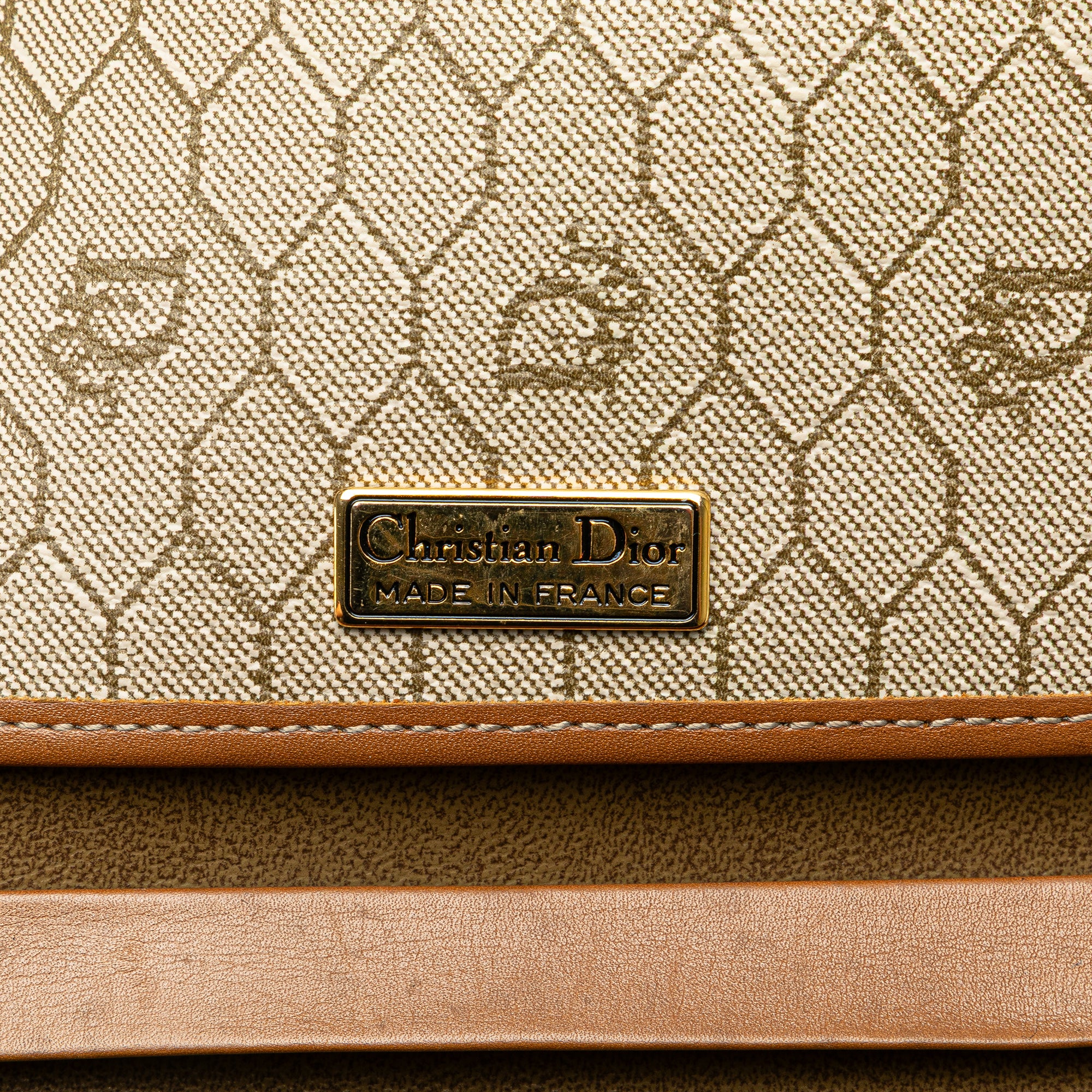 Honeycomb Coated Canvas Chain Shoulder Bag