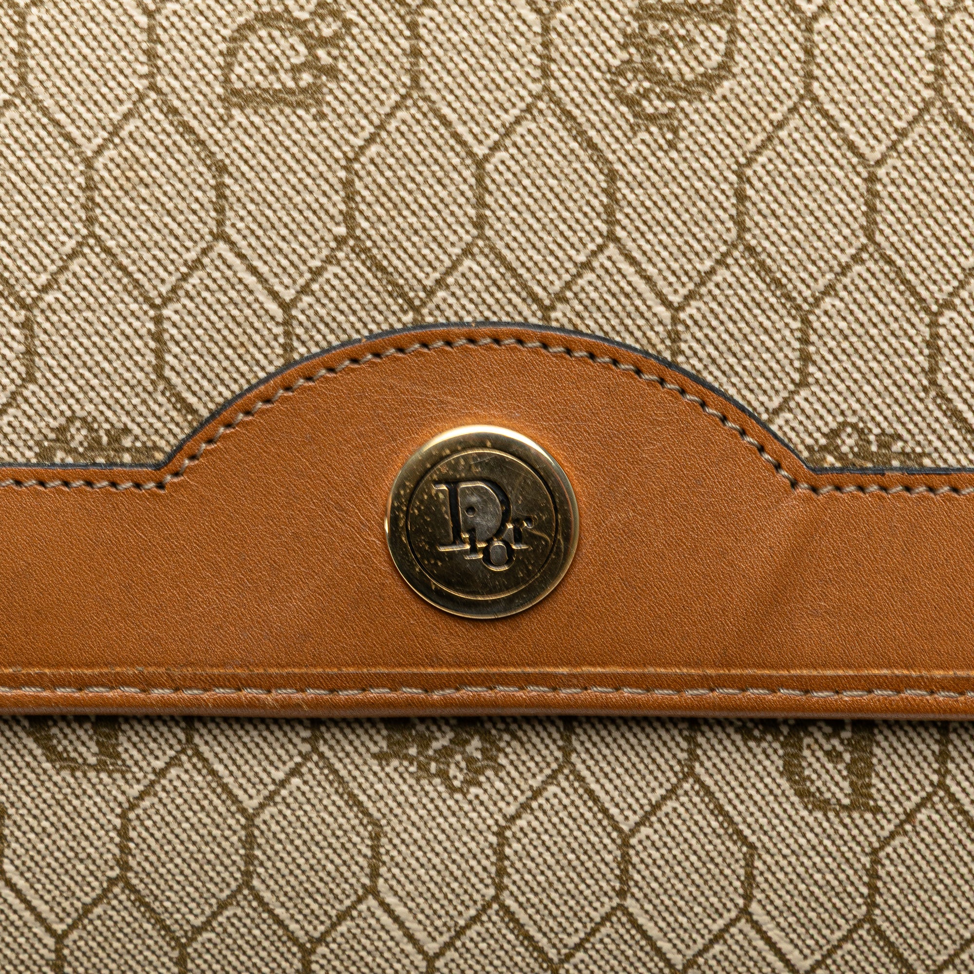 Honeycomb Coated Canvas Chain Shoulder Bag