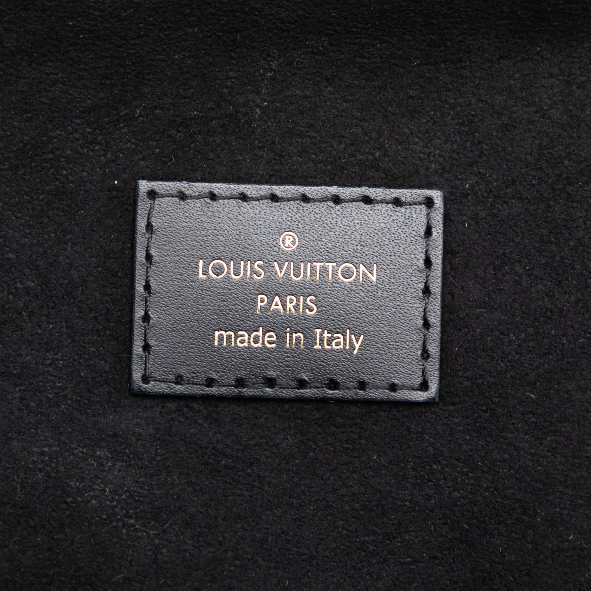 Monogram Reverse Vanity PM