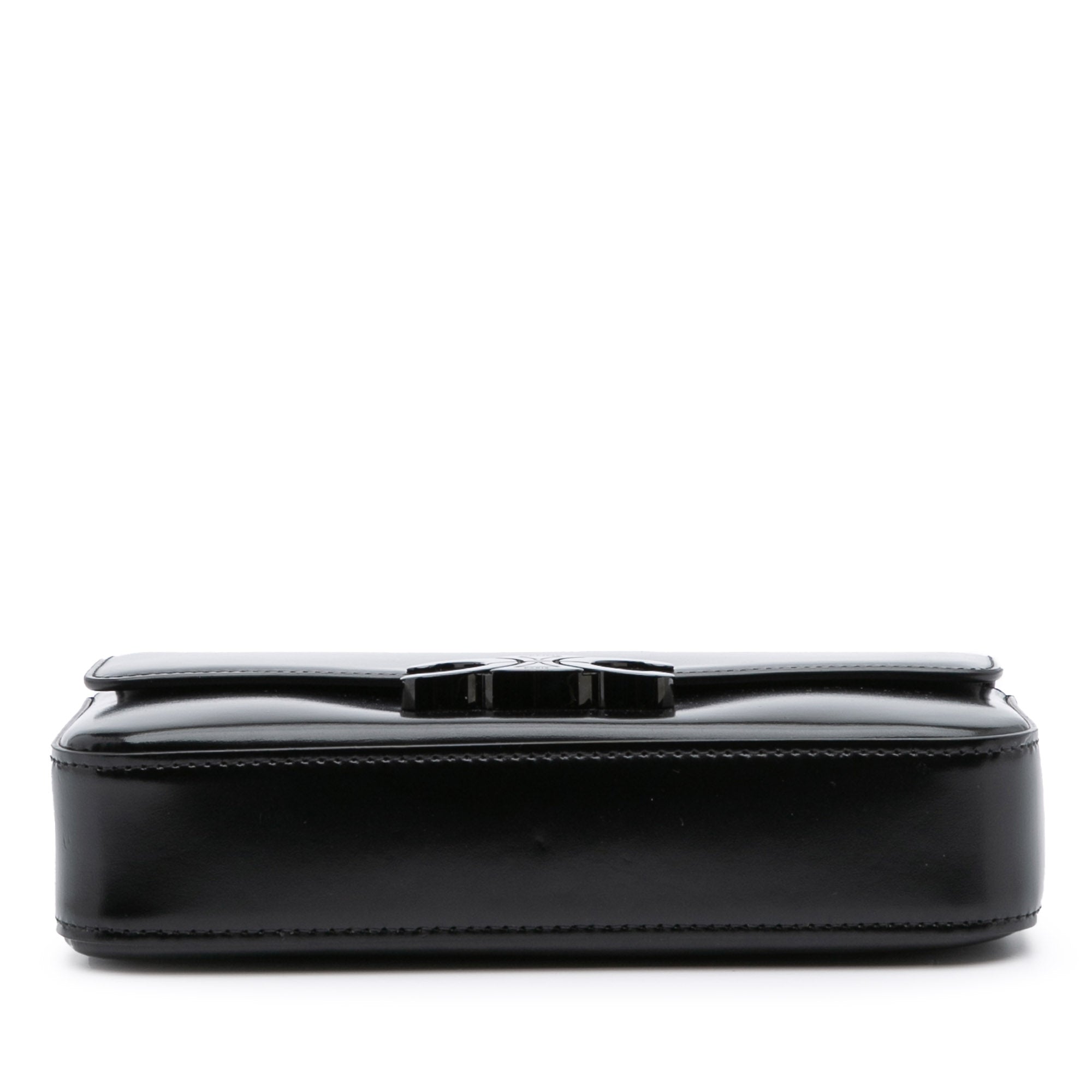 Smooth Calfskin Cuir Triomphe Chain Shoulder Bag