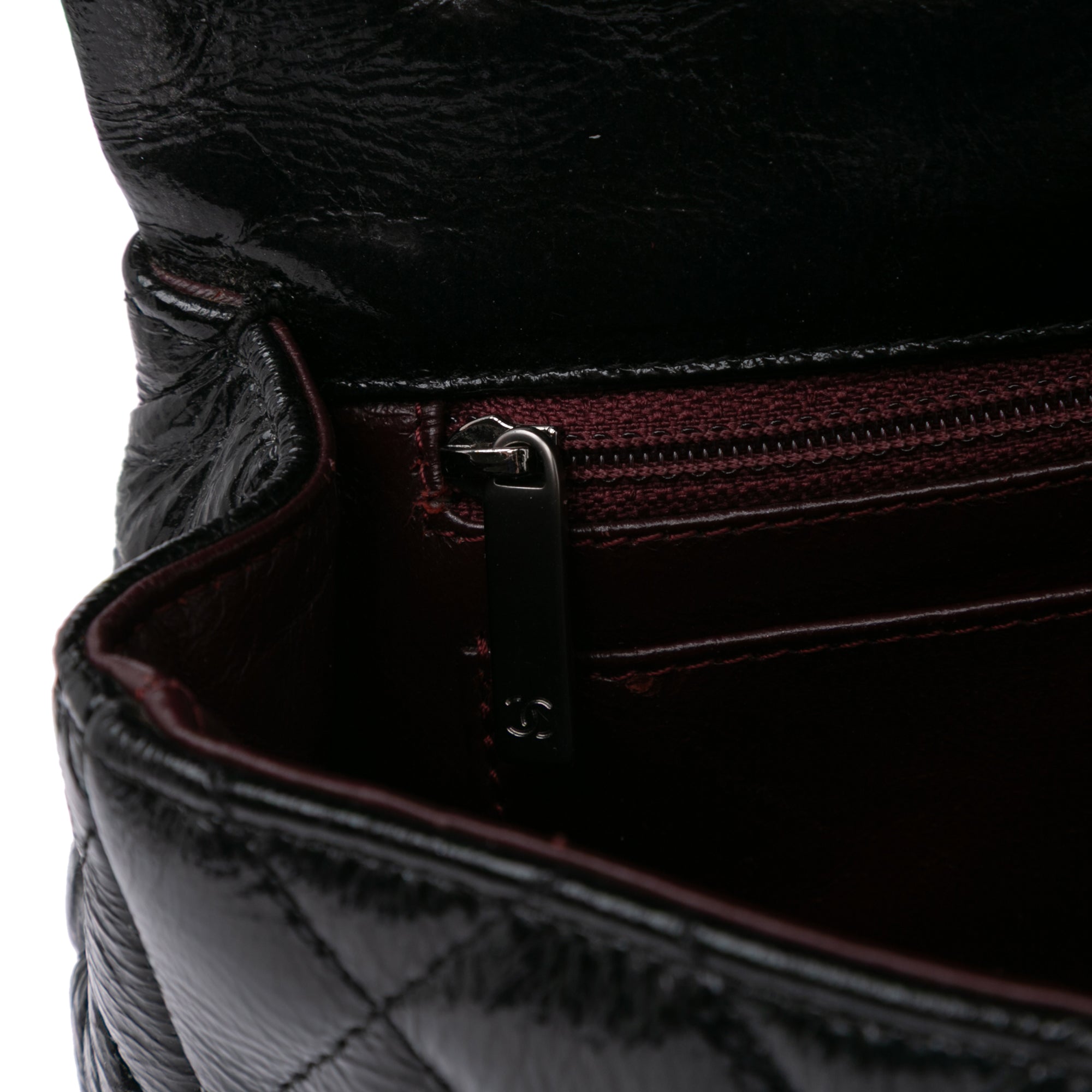 Jumbo Classic Crinkled Patent Single Flap