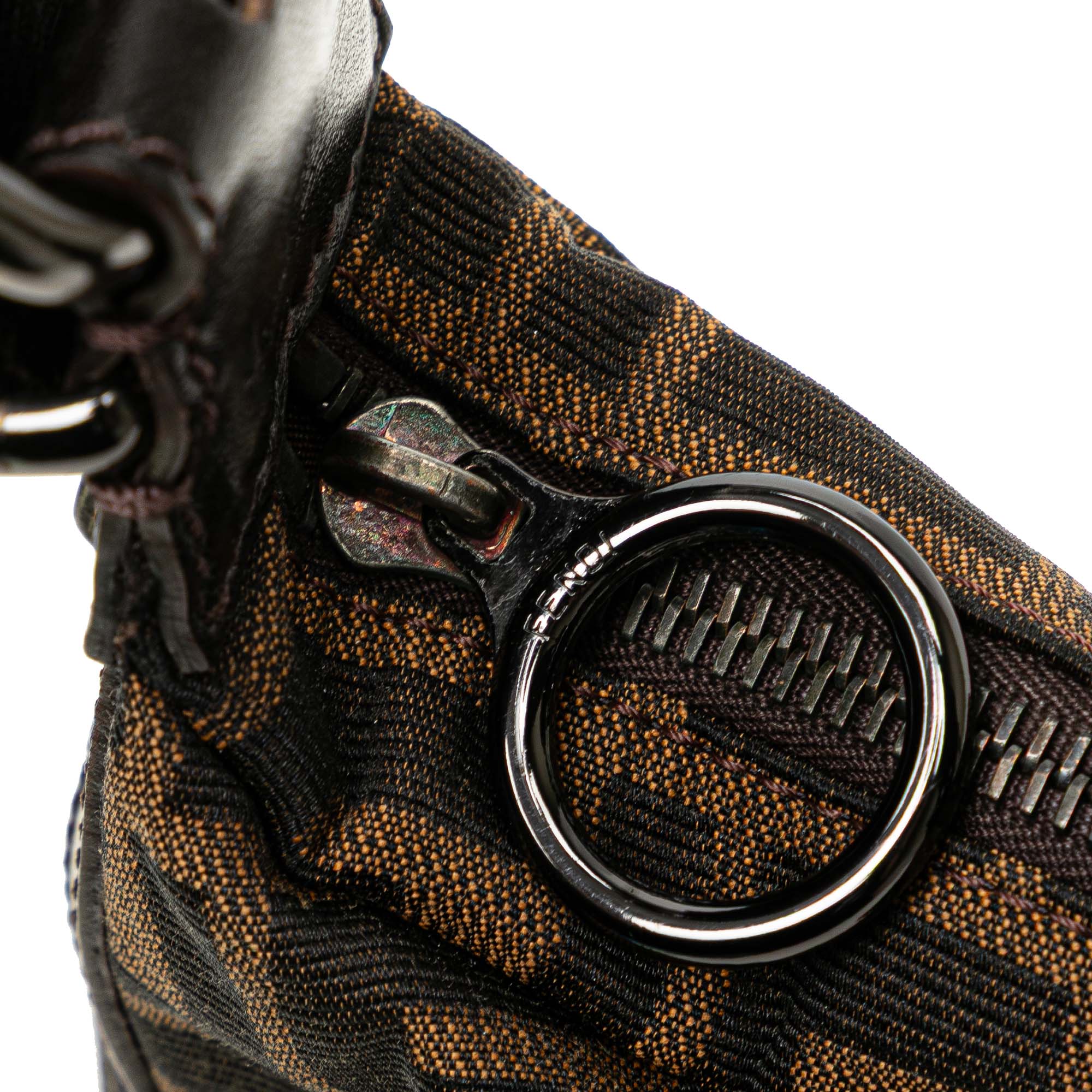 Zucca Canvas Oyster Shoulder Bag