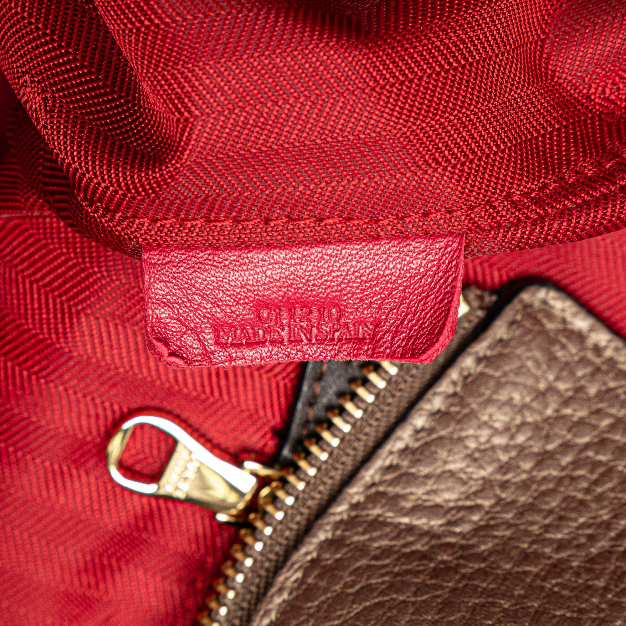 Anagram Leather Fusta Tote