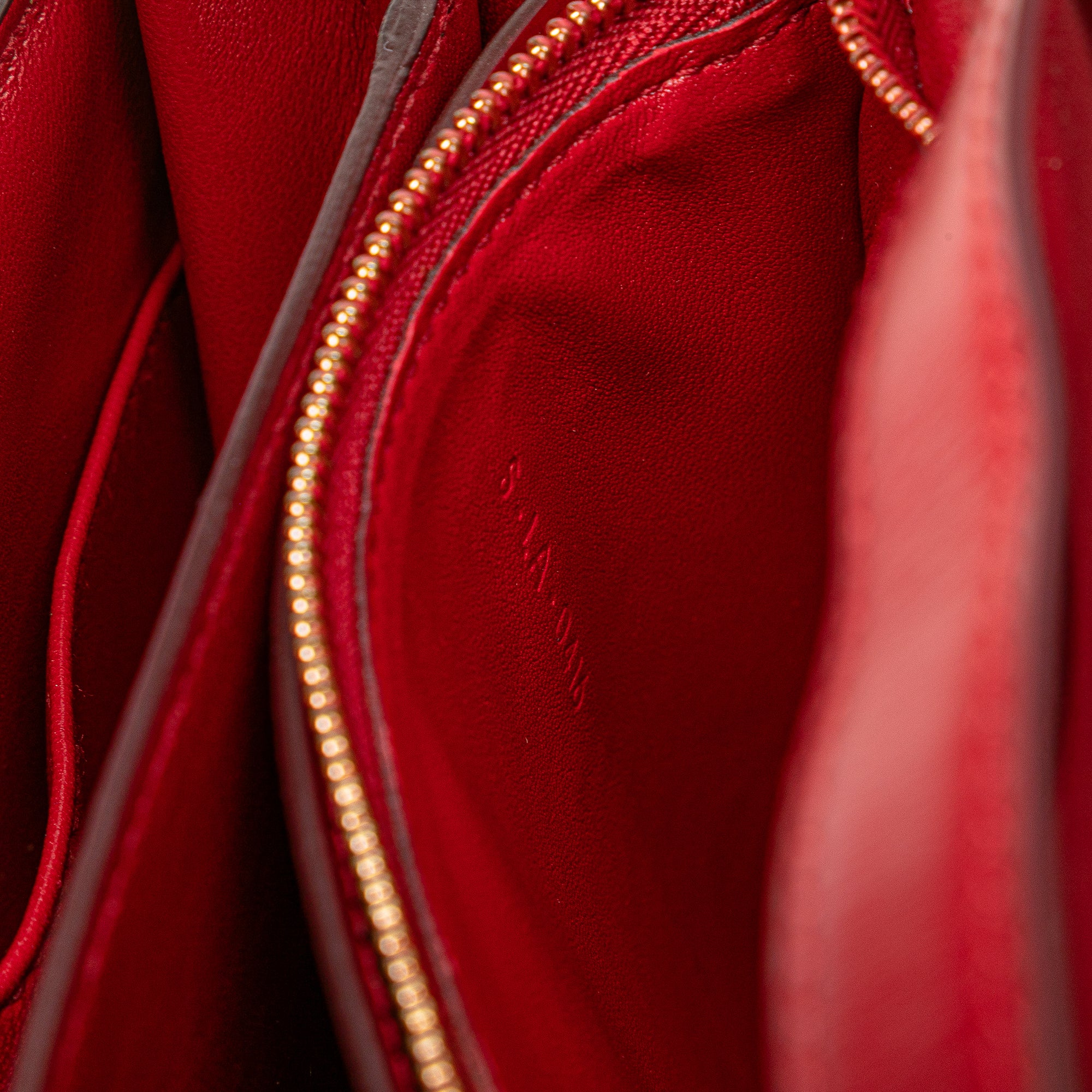 Medium Calfskin Classic Box