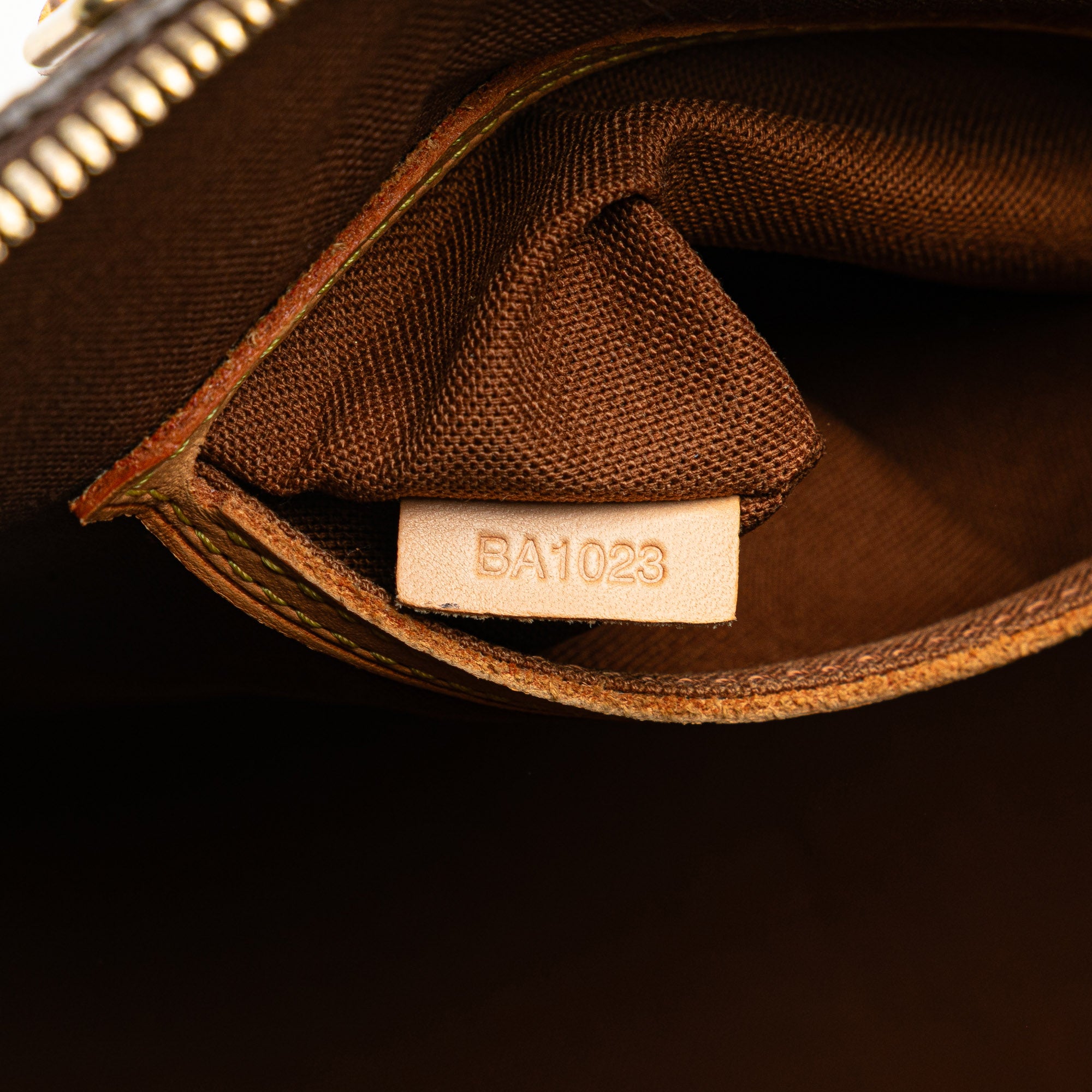 Monogram Alma PM