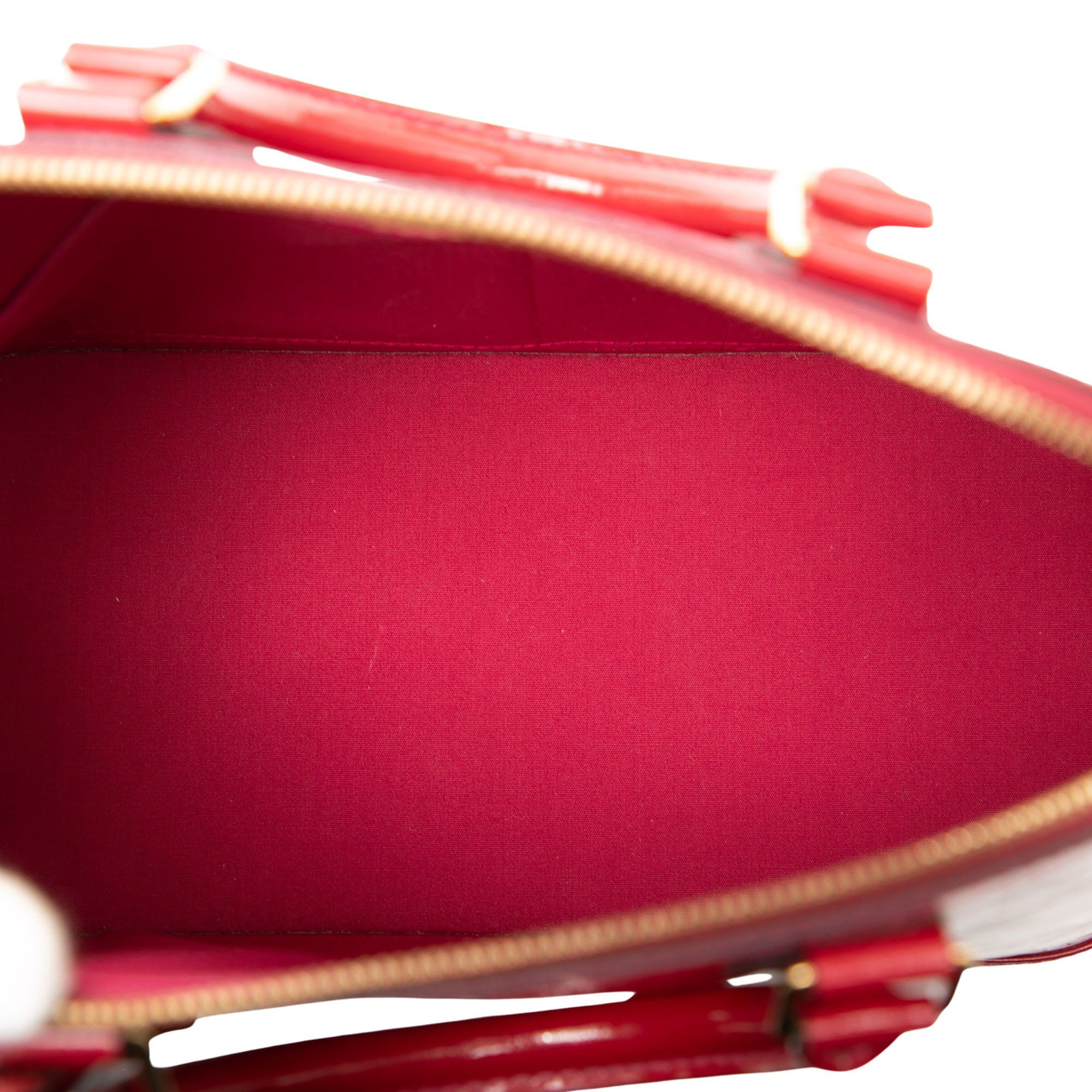 Monogram Vernis Alma PM