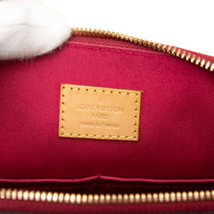 Monogram Vernis Alma PM