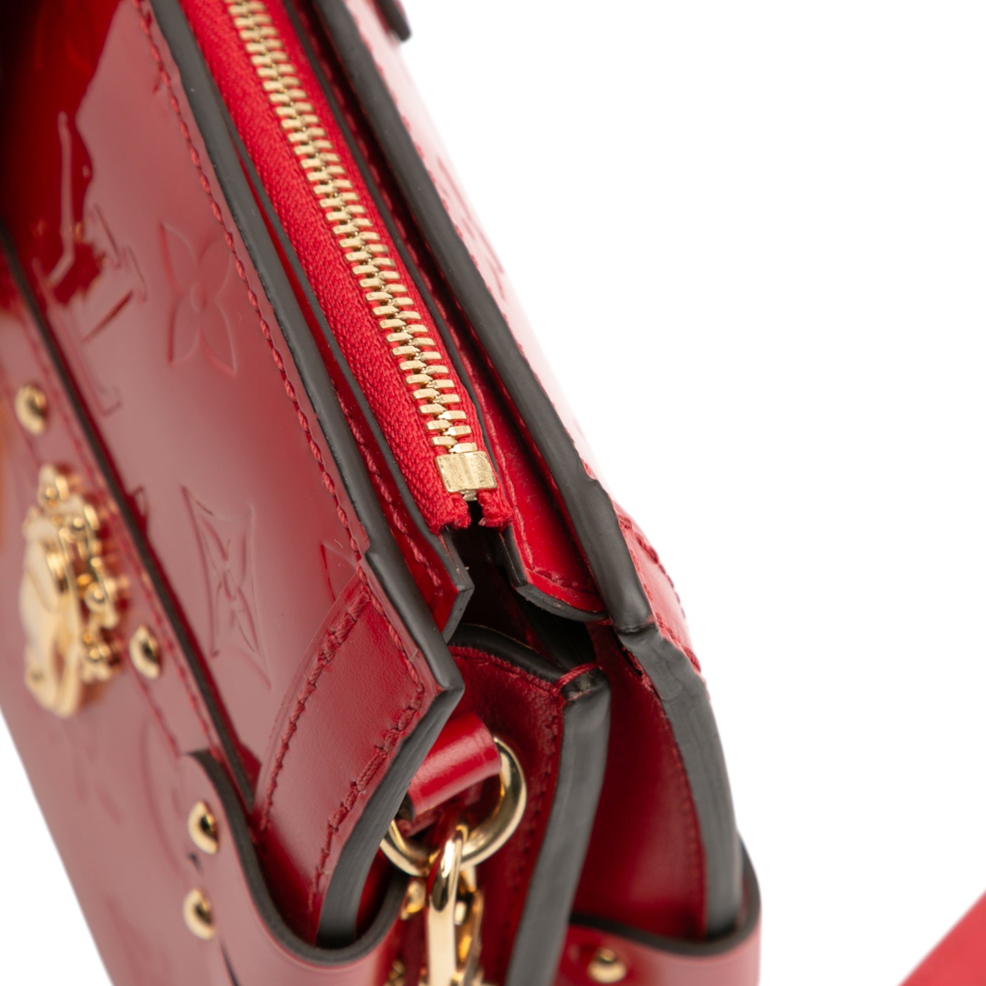 Monogram Vernis Trunk Clutch