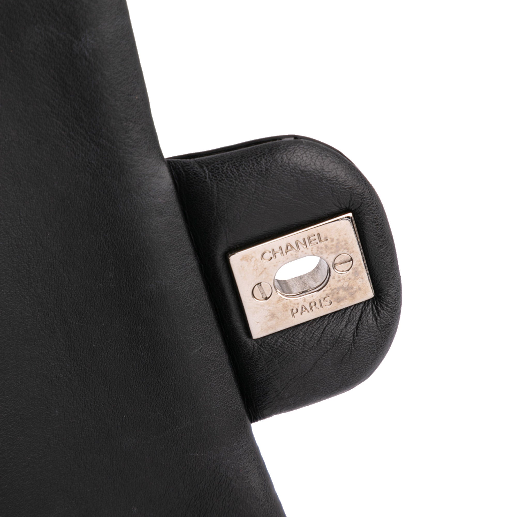 Medium Classic Chevron Patent Double Flap