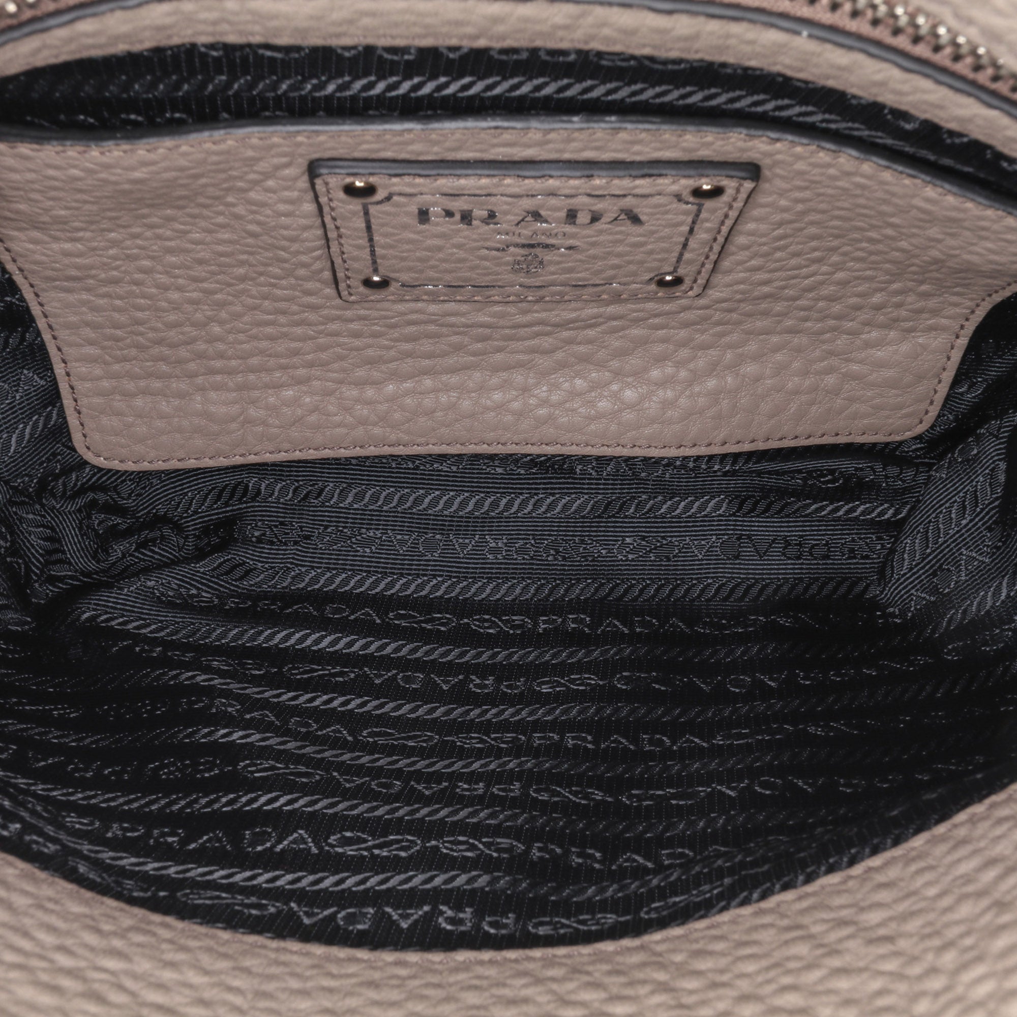 Vitello Daino Crossbody