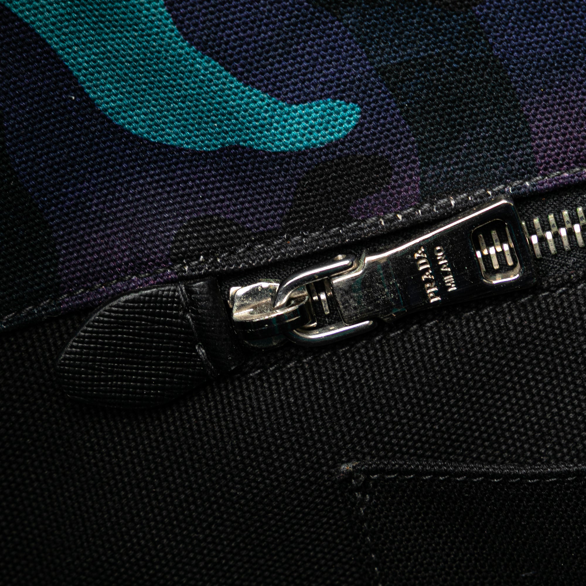 Canvas Camouflage Canapa Logo Satchel