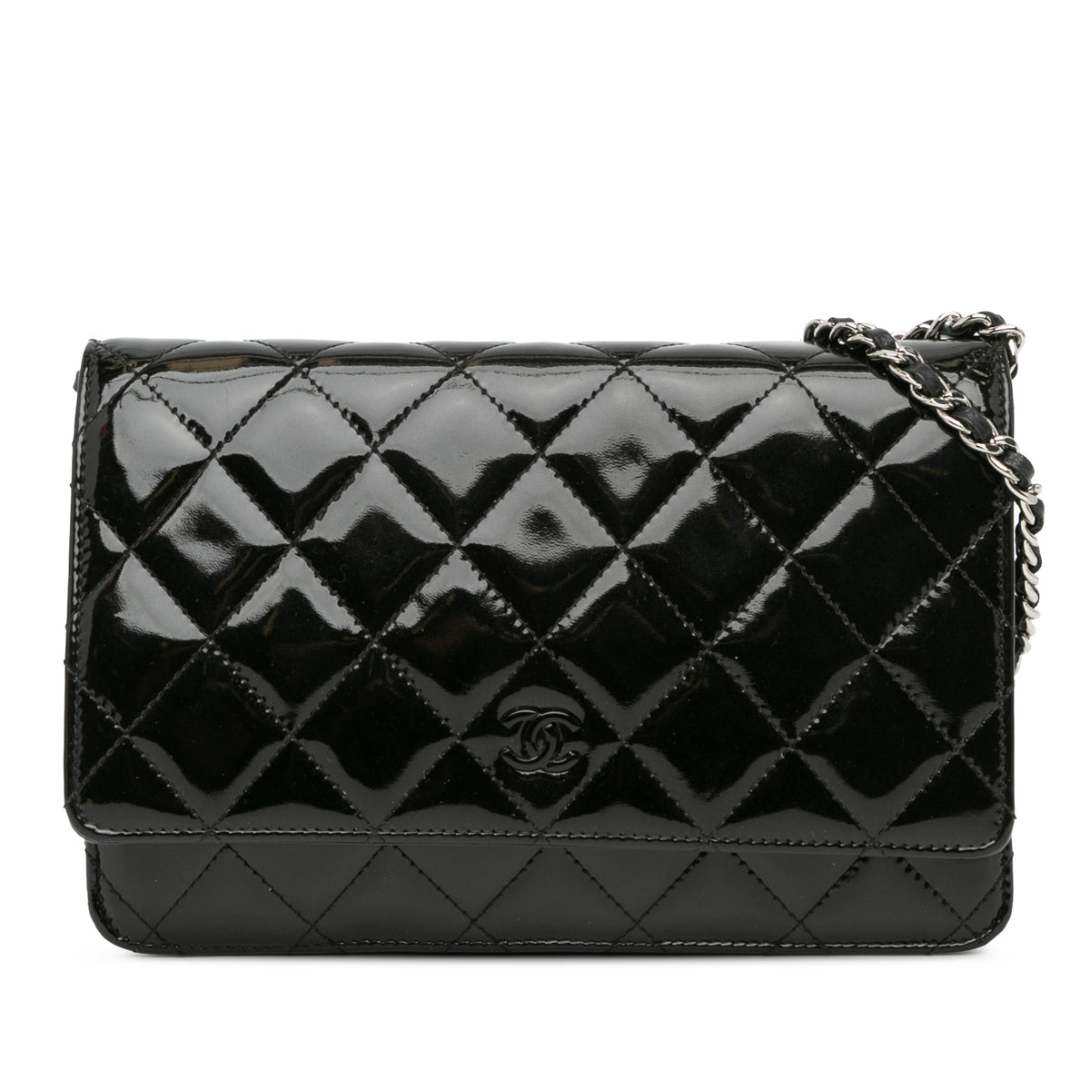 CC Quilted Patent Wallet On Chain