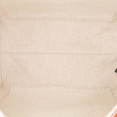 Large Toile Bride A Brac