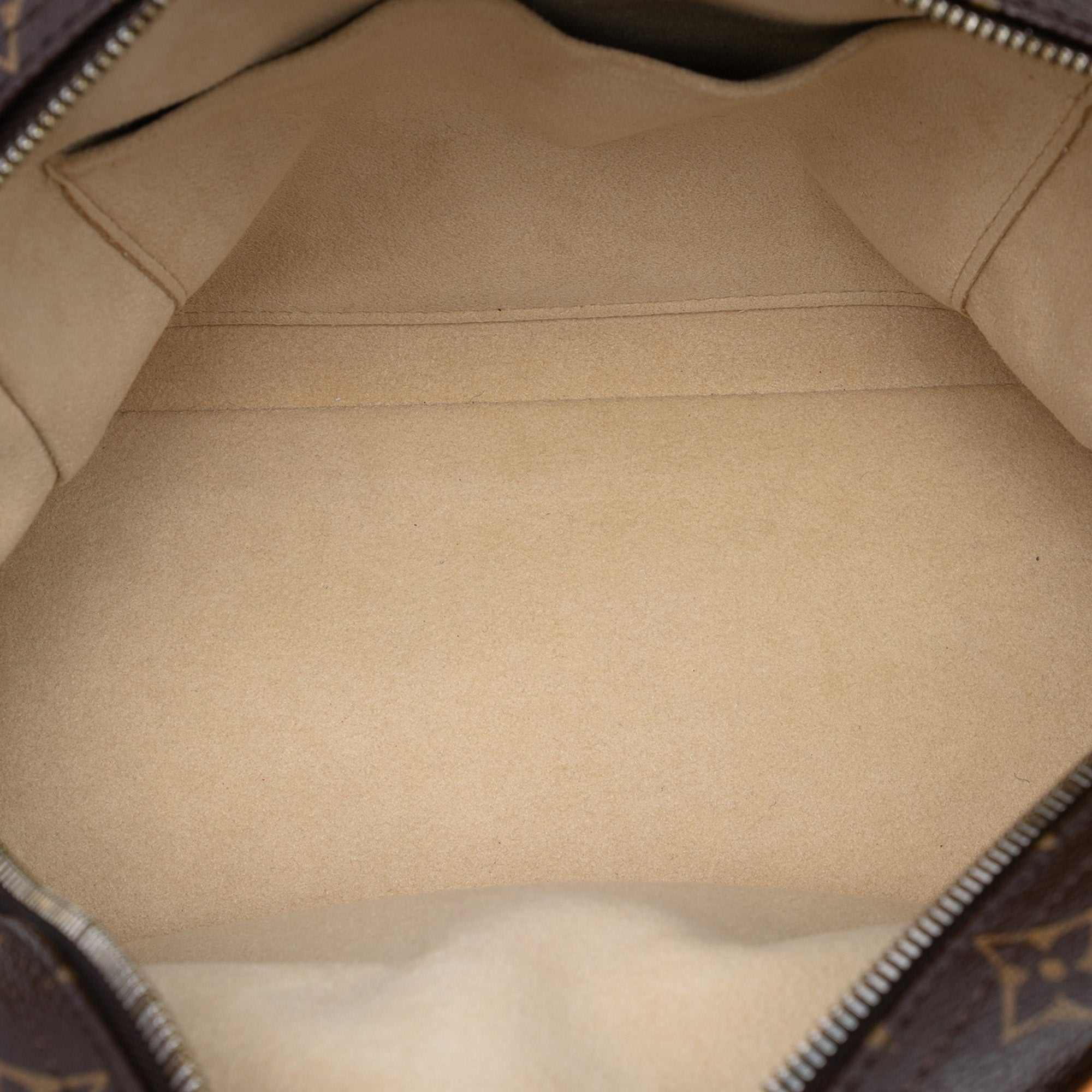 Monogram Manhattan PM