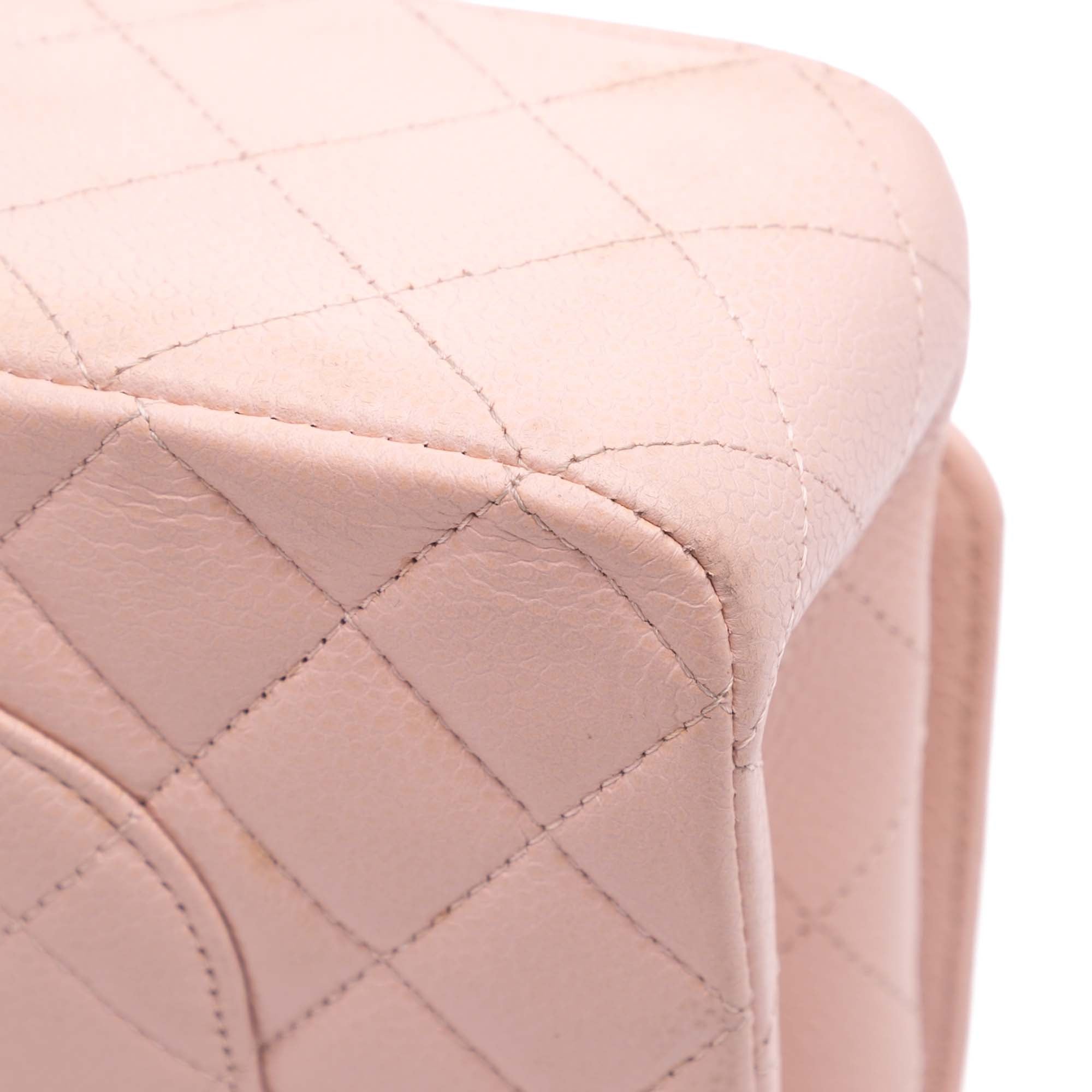 Medium Classic Caviar Double Flap