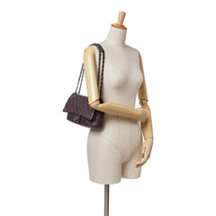 Medium Quilted Caviar Easy Flap