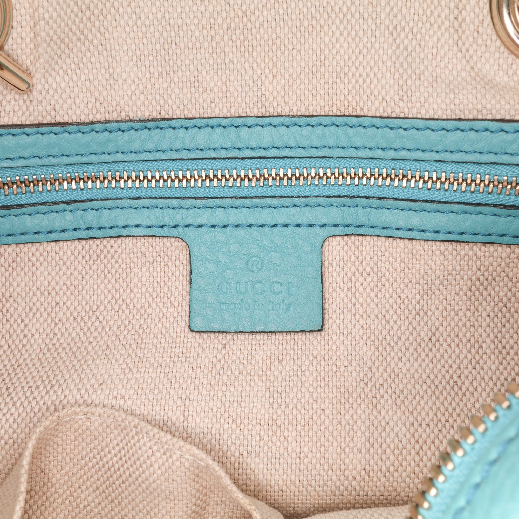 Leather Soho Chain Zip Shoulder Bag