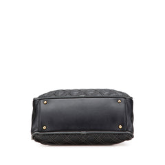 Quilted Calfskin Stitch Triptych Shoulder Bag