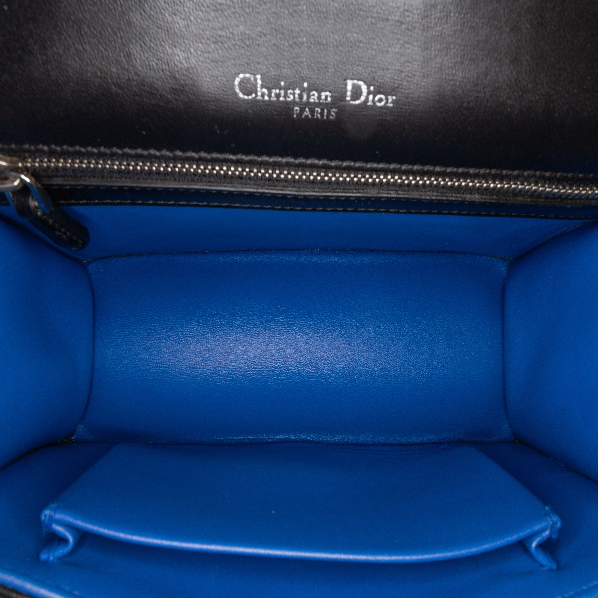 Medium Calfskin Stitch Diorama Flap