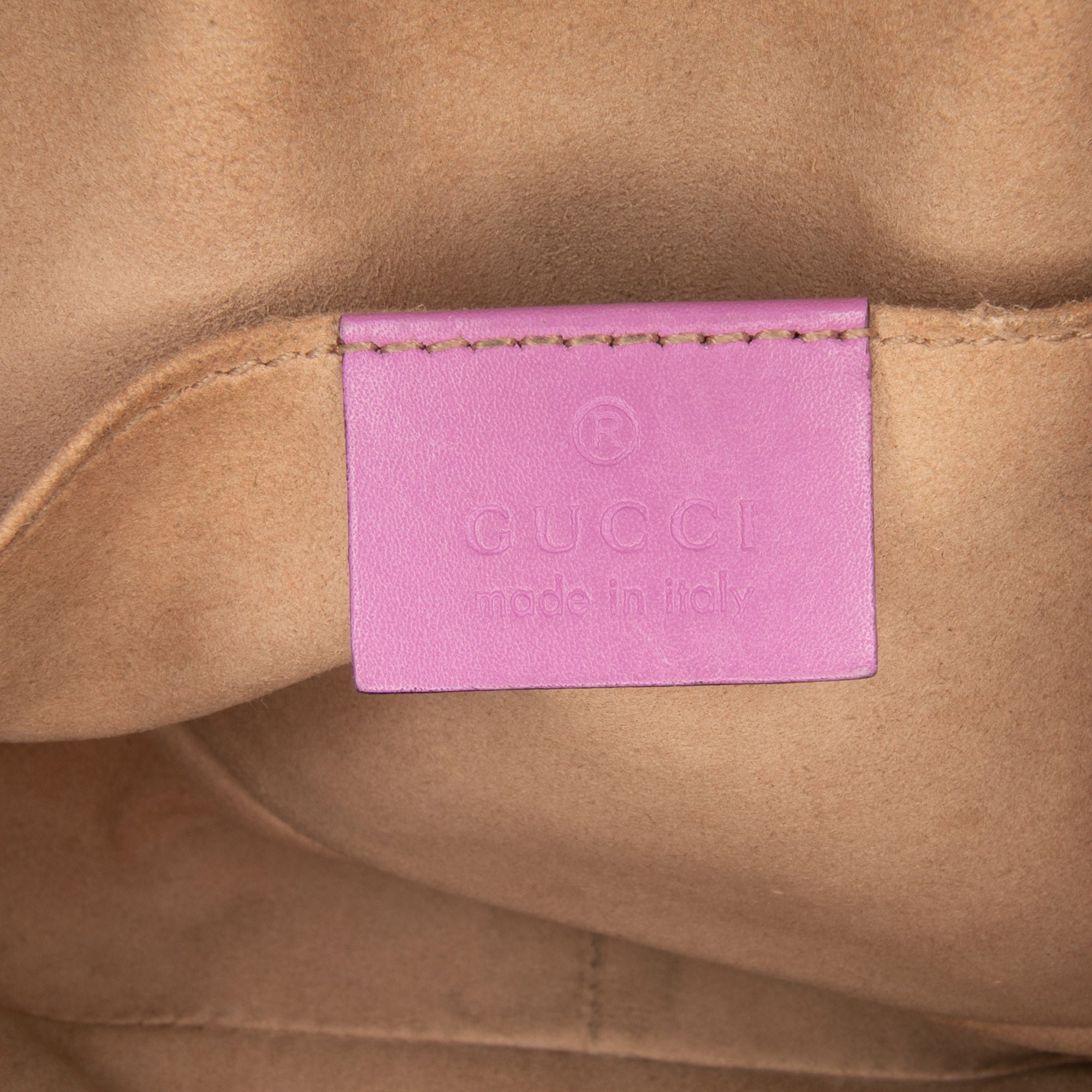 Mini GG Marmont Matelasse Leather Crossbody