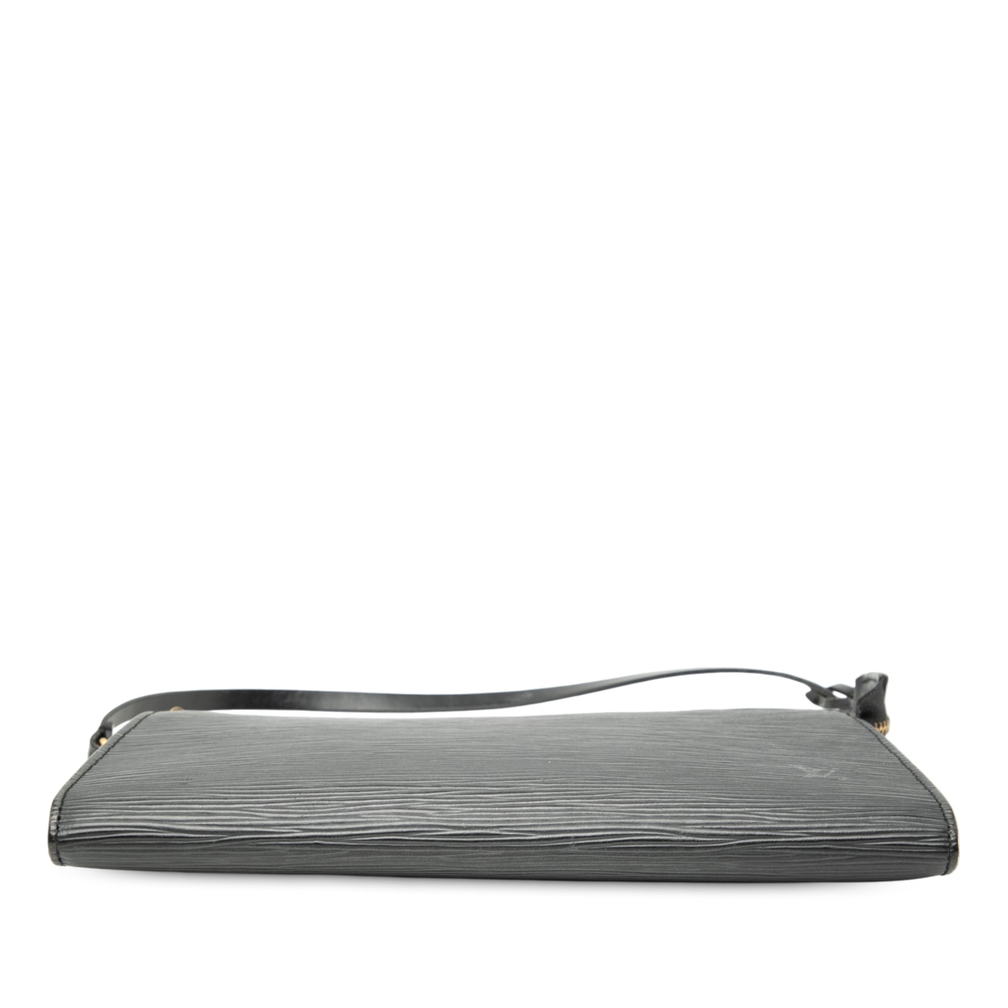 Epi Pochette Accessoires