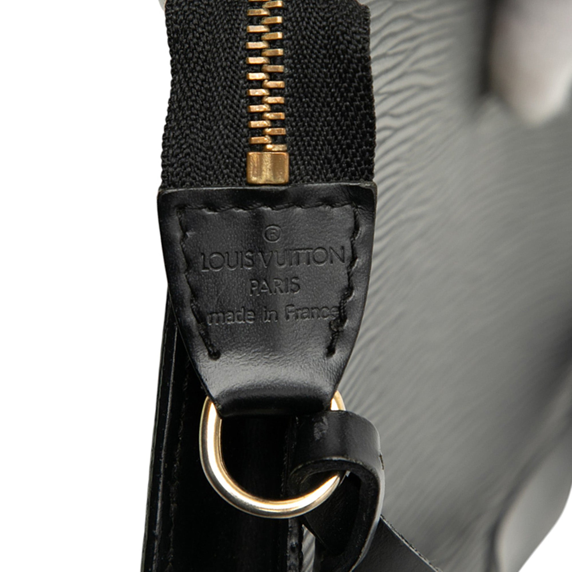 Epi Pochette Accessoires