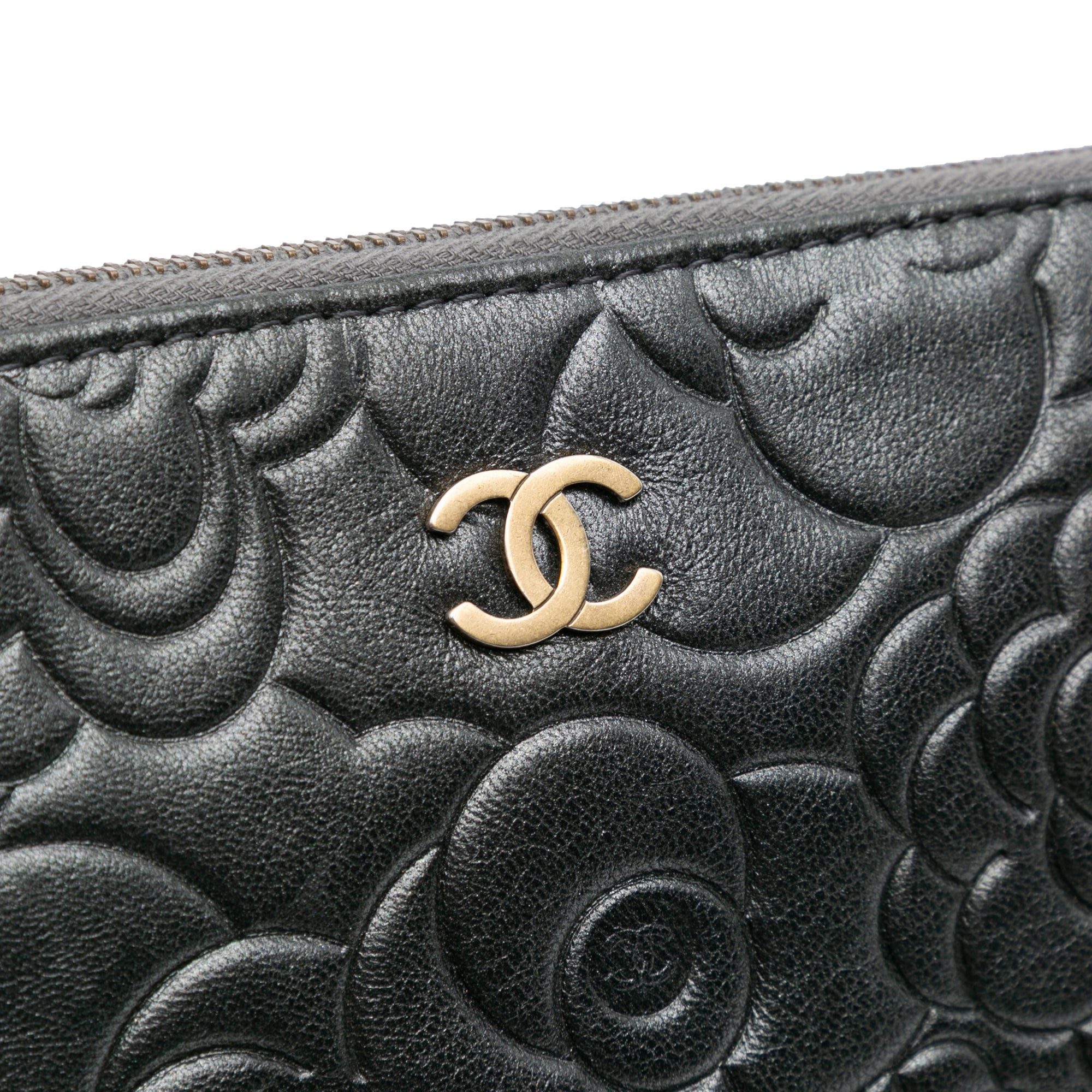 Large CC Embossed Lambskin Camellia O Case Clutch