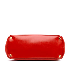 Medium Saffiano Vernice Galleria Double Zip Satchel