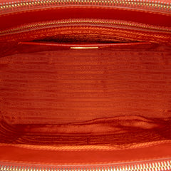 Medium Saffiano Vernice Galleria Double Zip Satchel