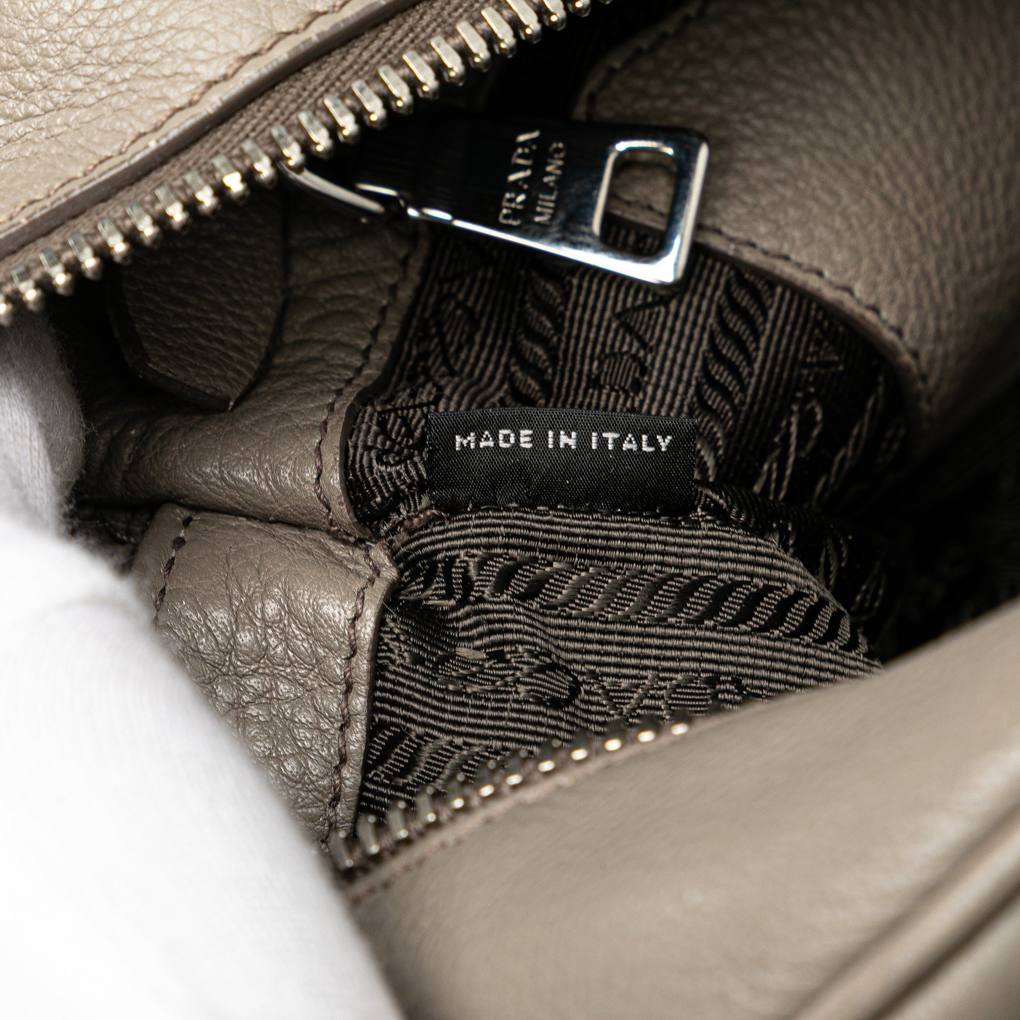 Vitello Daino Zip Top Satchel