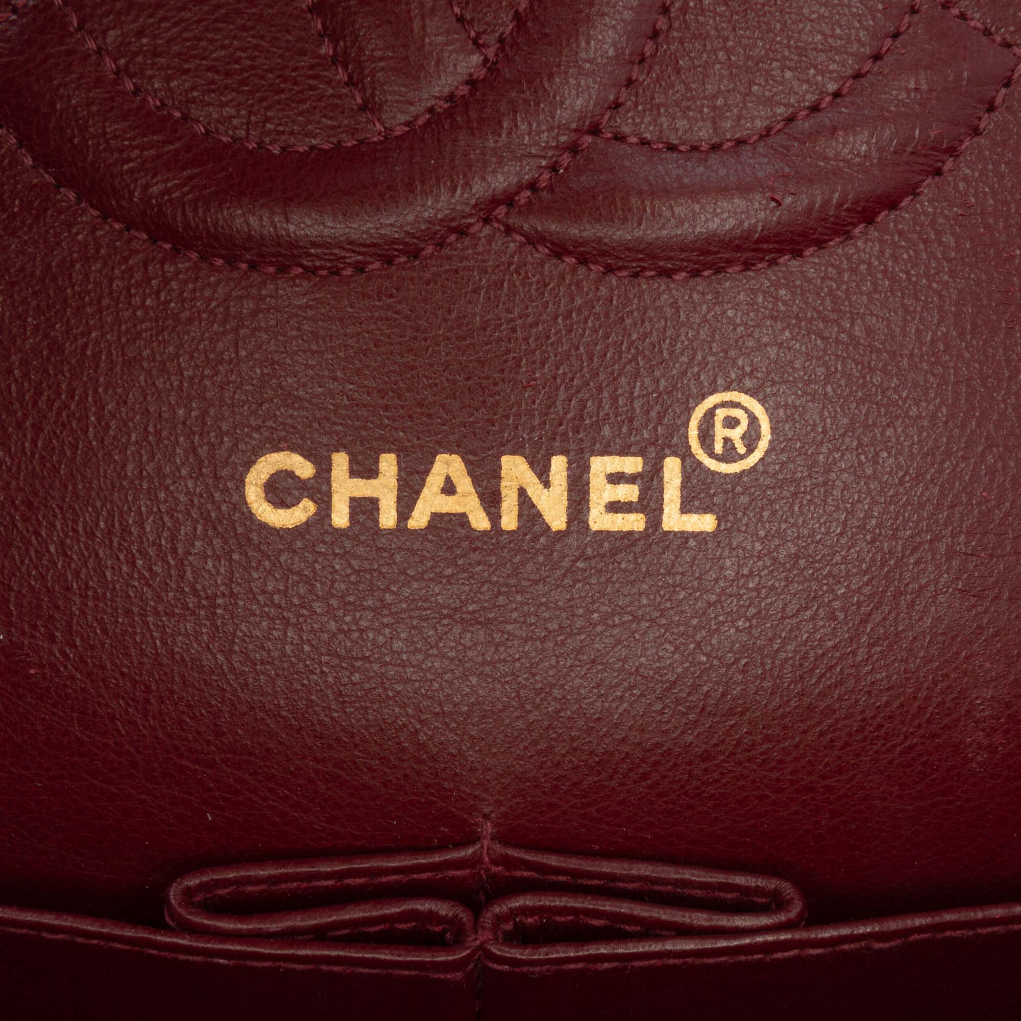 Medium Classic Lambskin Double Flap