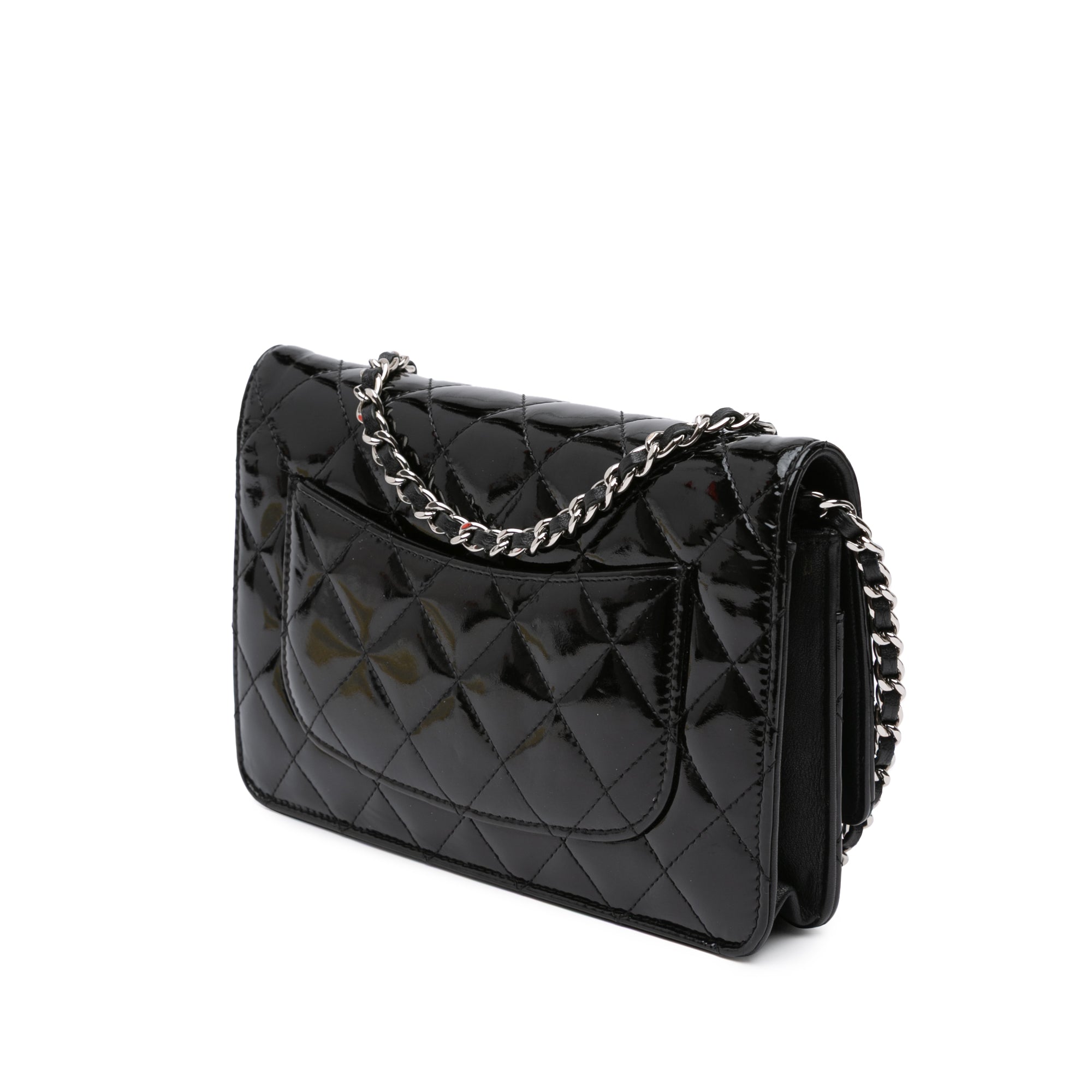 CC Quilted Patent Wallet On Chain
