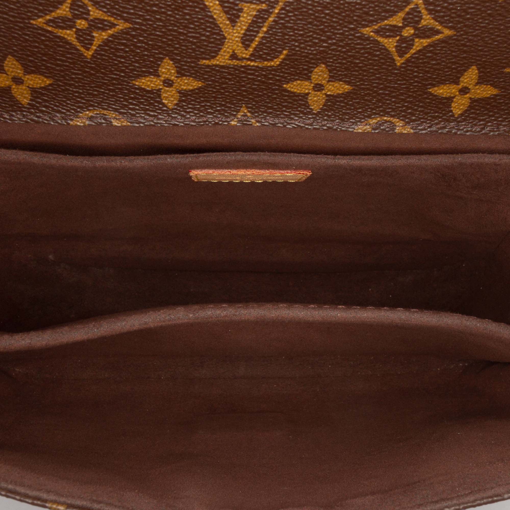Monogram Pochette Metis