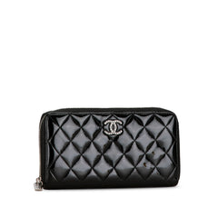 Quilted Patent Brilliant Zip Around Wallet_1